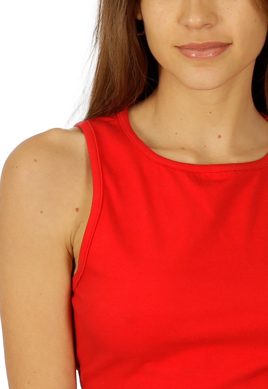Polera Zoe III Corte Espalda Roja Divino Jeans