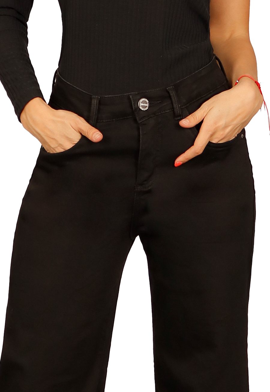 Jeans Polly III Negro Divino Jeans